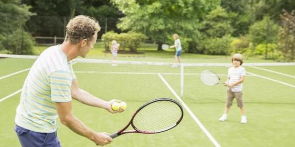  网球裁判培训强化，视频回放系统操作成必修课