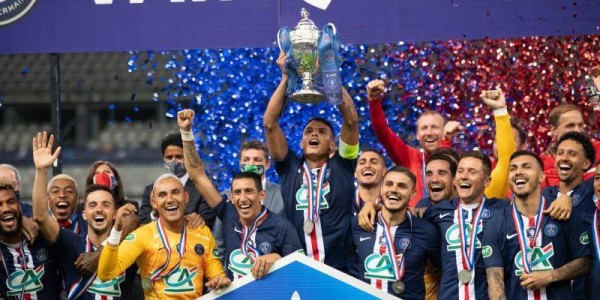  巴黎圣日耳曼法国杯成功卫冕夺冠