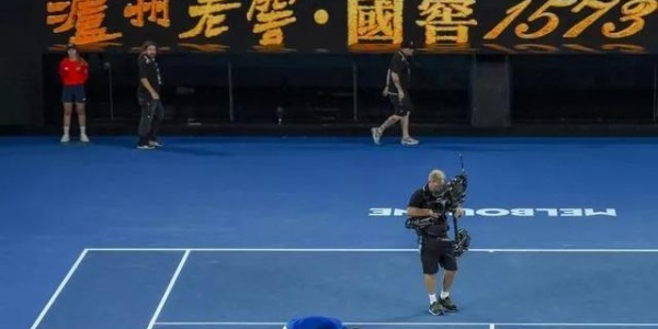  贝雷蒂尼发球上网，鹿特丹站打破冠军荒