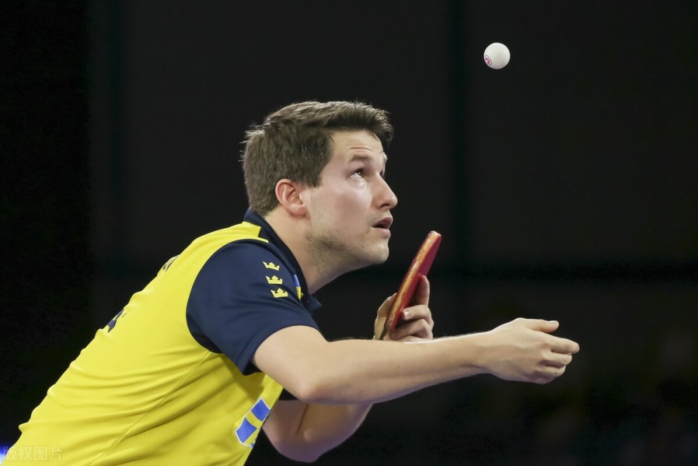  小威廉姆斯复出遇阻，次轮爆冷遭淘汰