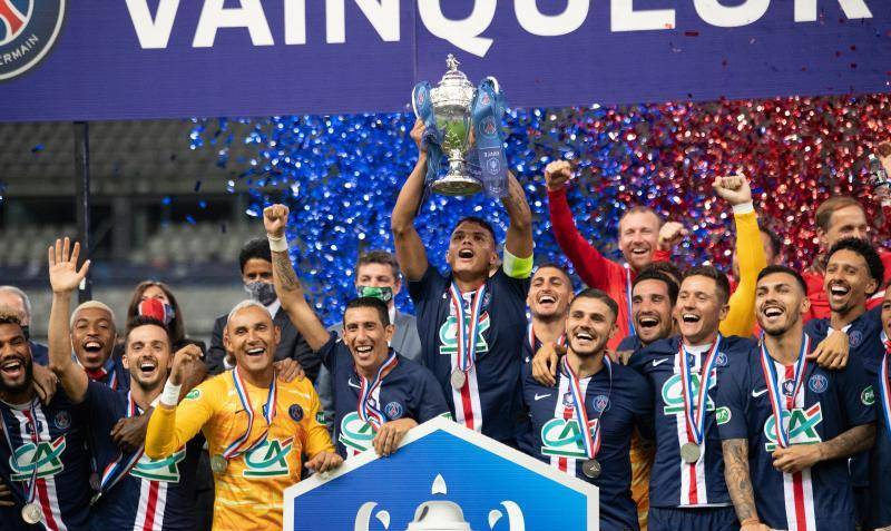  巴黎圣日耳曼法国杯成功卫冕夺冠