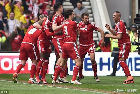  凯茨曼诺维奇硬地突破，索菲亚站首夺巡回赛冠军