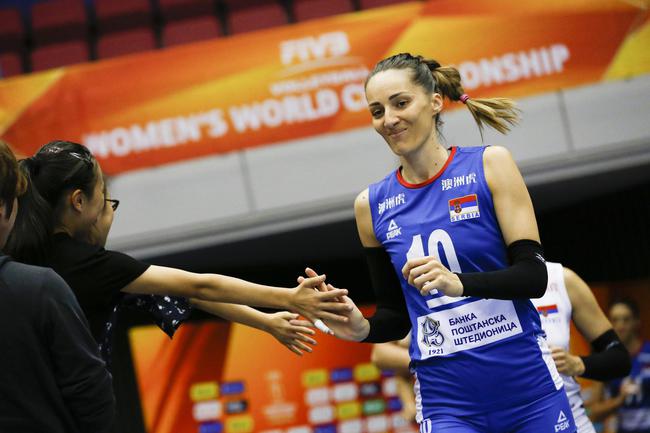  凯茨曼诺维奇发球上网组合拳见成效