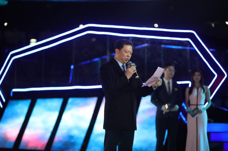  电竞解说名嘴云集，激情点评点燃全场